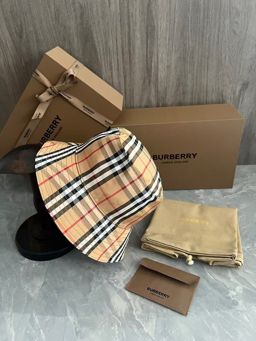 Burberry Vintage Check Bucket Hat